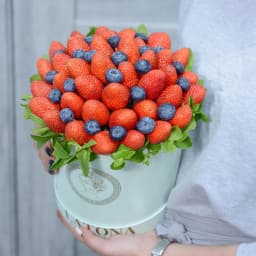 Fresh Berry Box