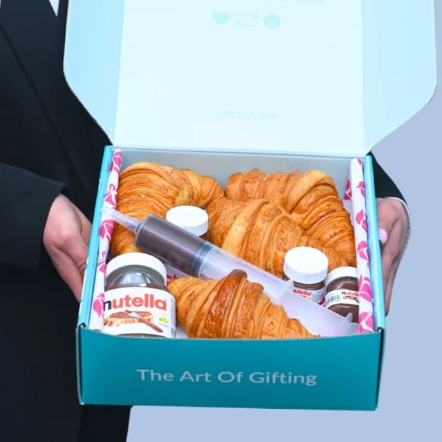 Nutella Croissant Gift Box – A Sweet Breakfast Surprise