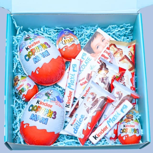 Ultimate Kinder Chocolate Gift Box